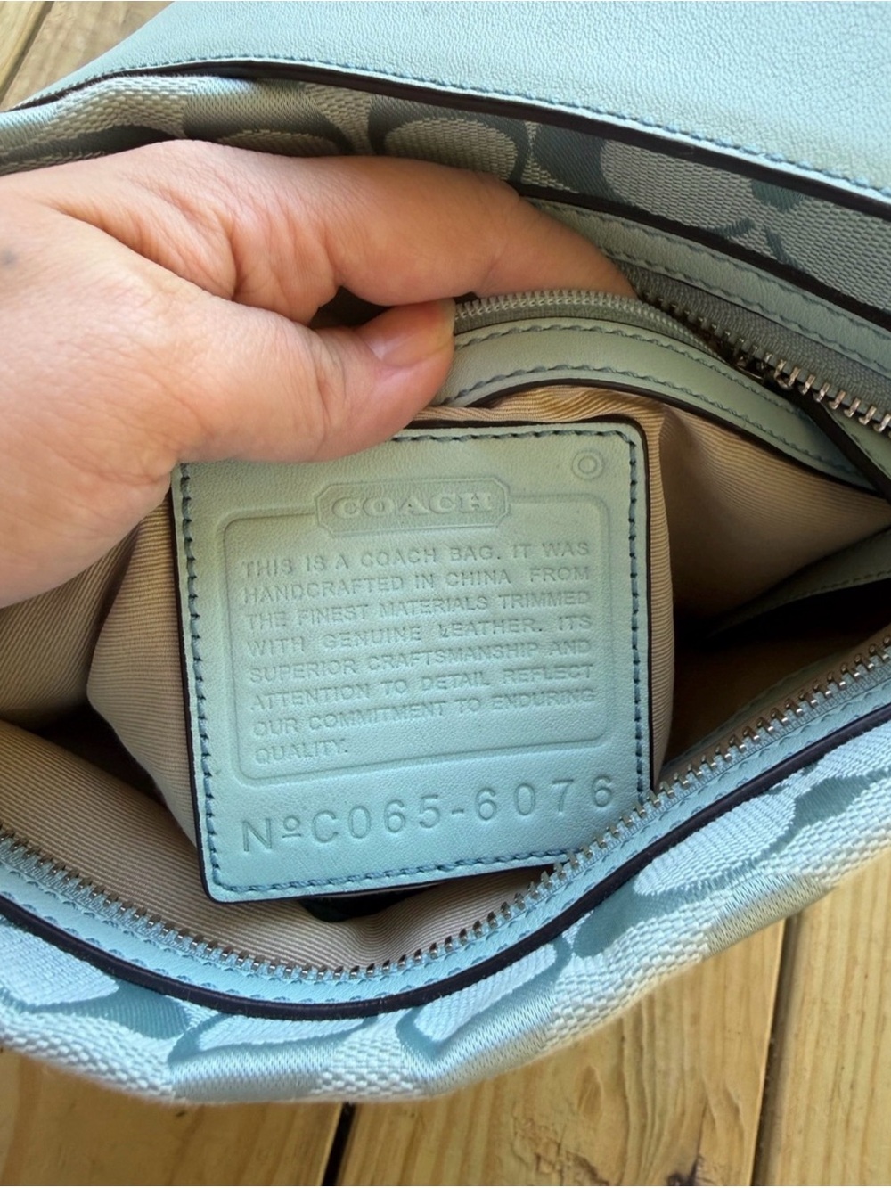 Coach vintage Y2K Light Blue Shoulder Bag - Picture 10 of 15